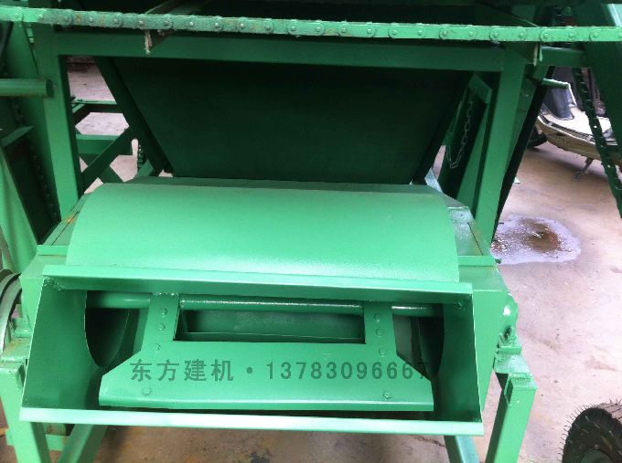 供應花生摘果機配置， 佳德花生摘果機重裝出擊，大戰(zhàn)全國花生地