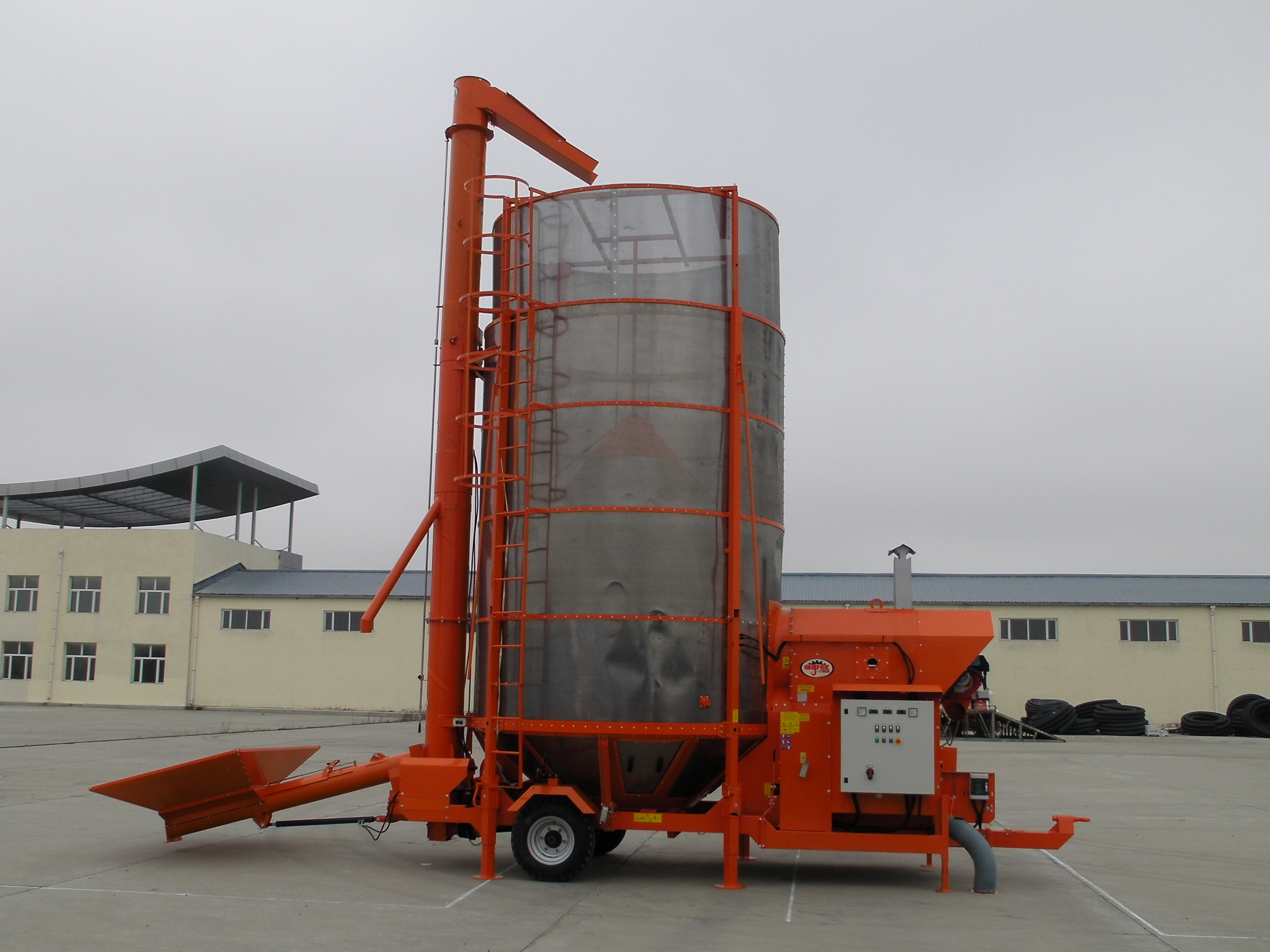 供應(yīng)移動(dòng)玉米烘干機(jī) 自動(dòng)谷物烘干機(jī)