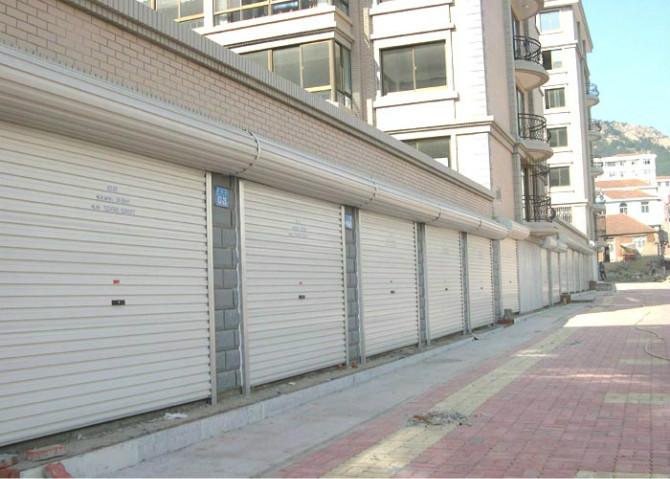 供應(yīng)鄭州快速卷閘門優(yōu)質(zhì)廠家，龍湖卷閘門價格，卷閘門材質(zhì)