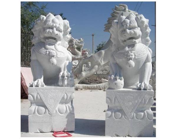 供應(yīng)石雕獅子