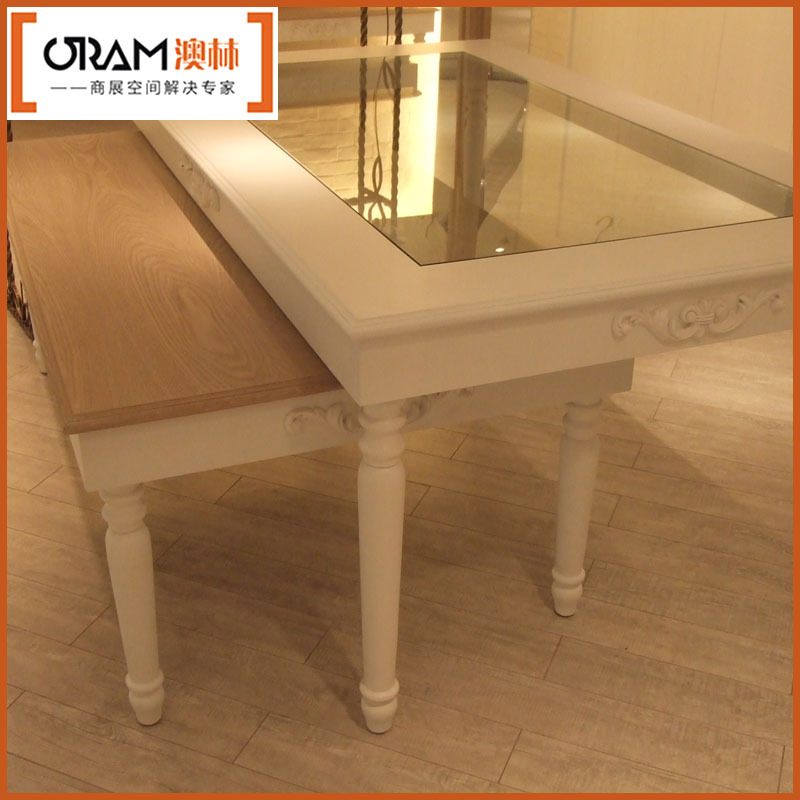 供應廣州展柜 1200元