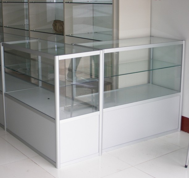 供應(yīng)廣西南寧鈦合金展柜鈦合金貨架 鈦合金展柜木質(zhì)展柜玻璃展柜煙酒展柜廠家直銷