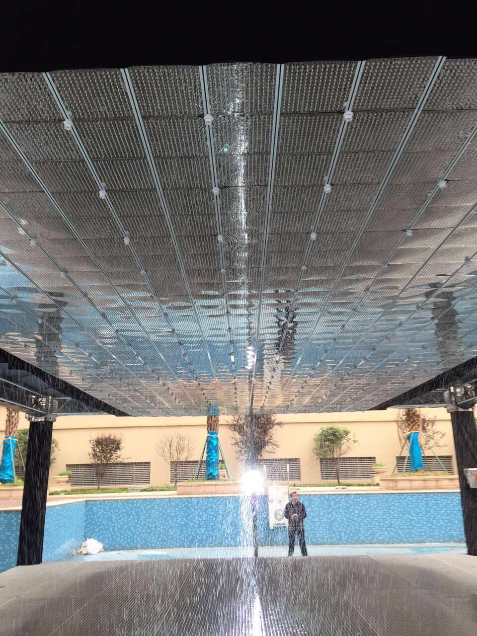 供應(yīng)海東雨屋出租雨屋租賃雨屋設(shè)備廠家，暖場道具雨屋設(shè)備展覽雨屋設(shè)備出售價