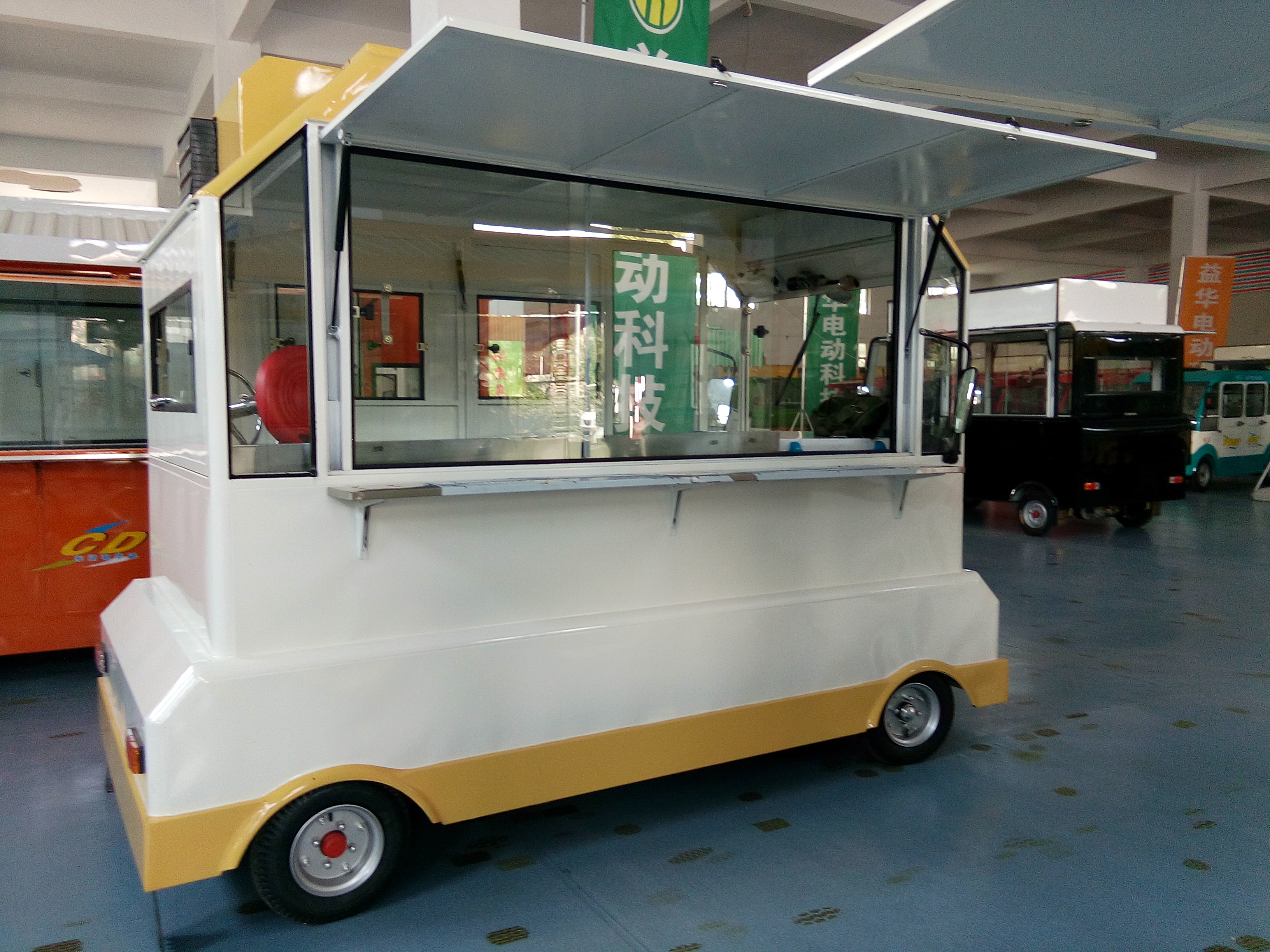 供應(yīng)電動(dòng)卡卡小吃車