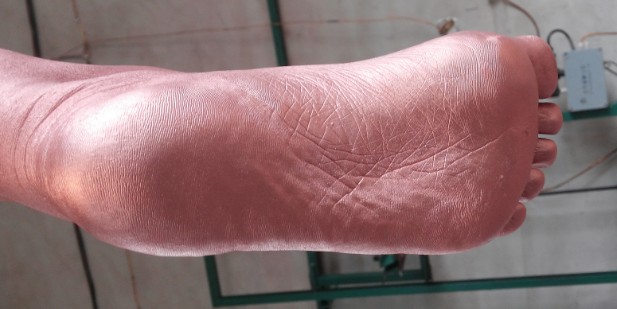 供應(yīng)用于電鍍的導(dǎo)電漆