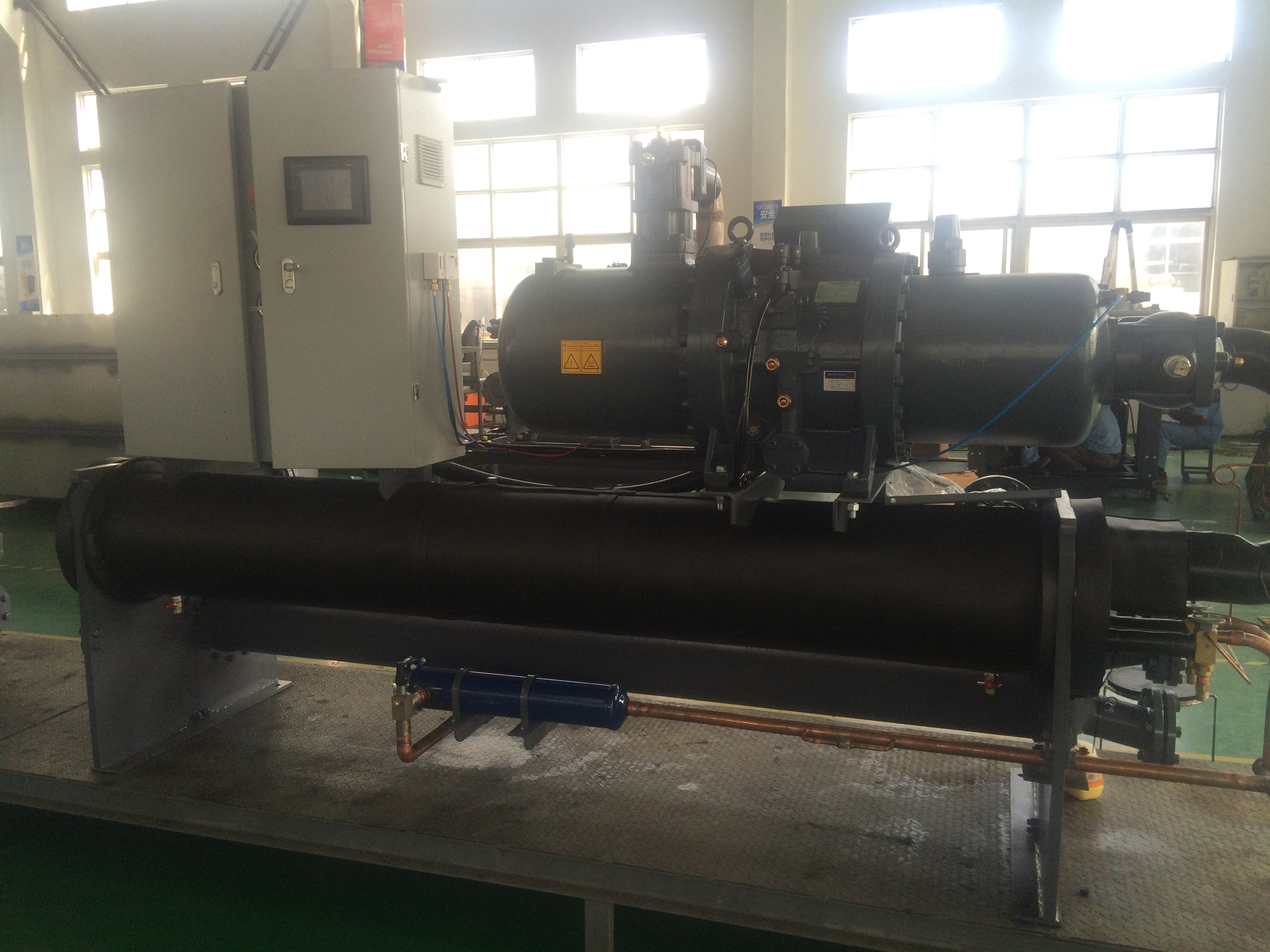 供應(yīng)水冷螺桿冷水機/南京冷水機