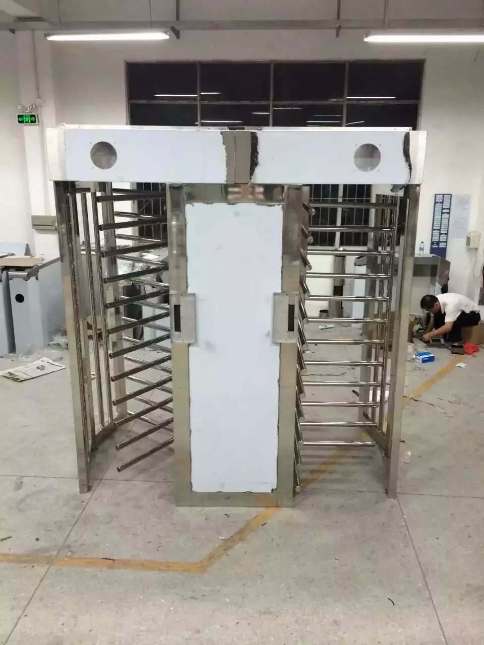 全高十字雙門(mén)轉(zhuǎn)閘 捷恒安通道閘 智能人行通道閘 監(jiān)獄轉(zhuǎn)閘 閘機(jī)廠家