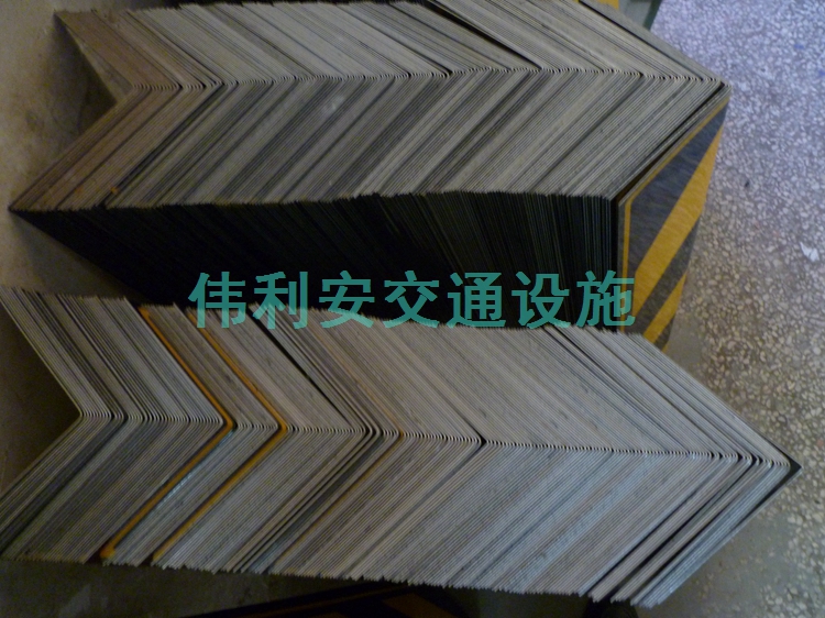反光護角 鋁板警示反光護墻角 金屬護角停車場交通設(shè)施 鋁材護角