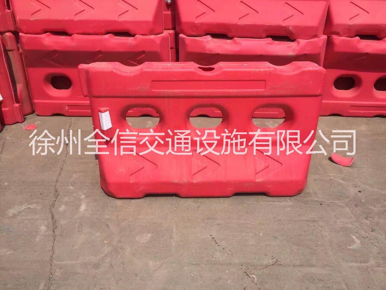 河北三孔水馬廠家 河北水馬制造商 河北水馬生產(chǎn)商