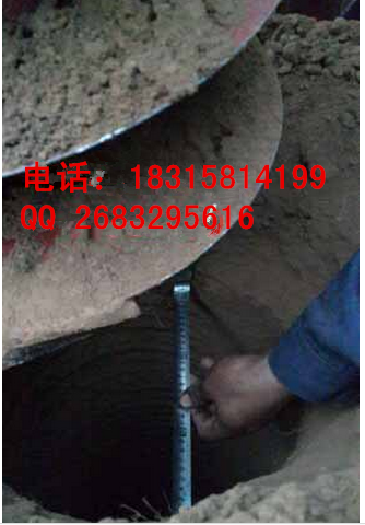 打坑機，甘肅裝載機鉆坑機打坑機，電線桿挖坑機視頻nn1