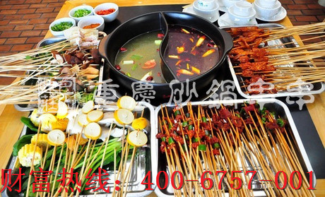 哪個串串香最有特色?當然是巴山味 重慶砂鍋串串香，李記串串香，八旺