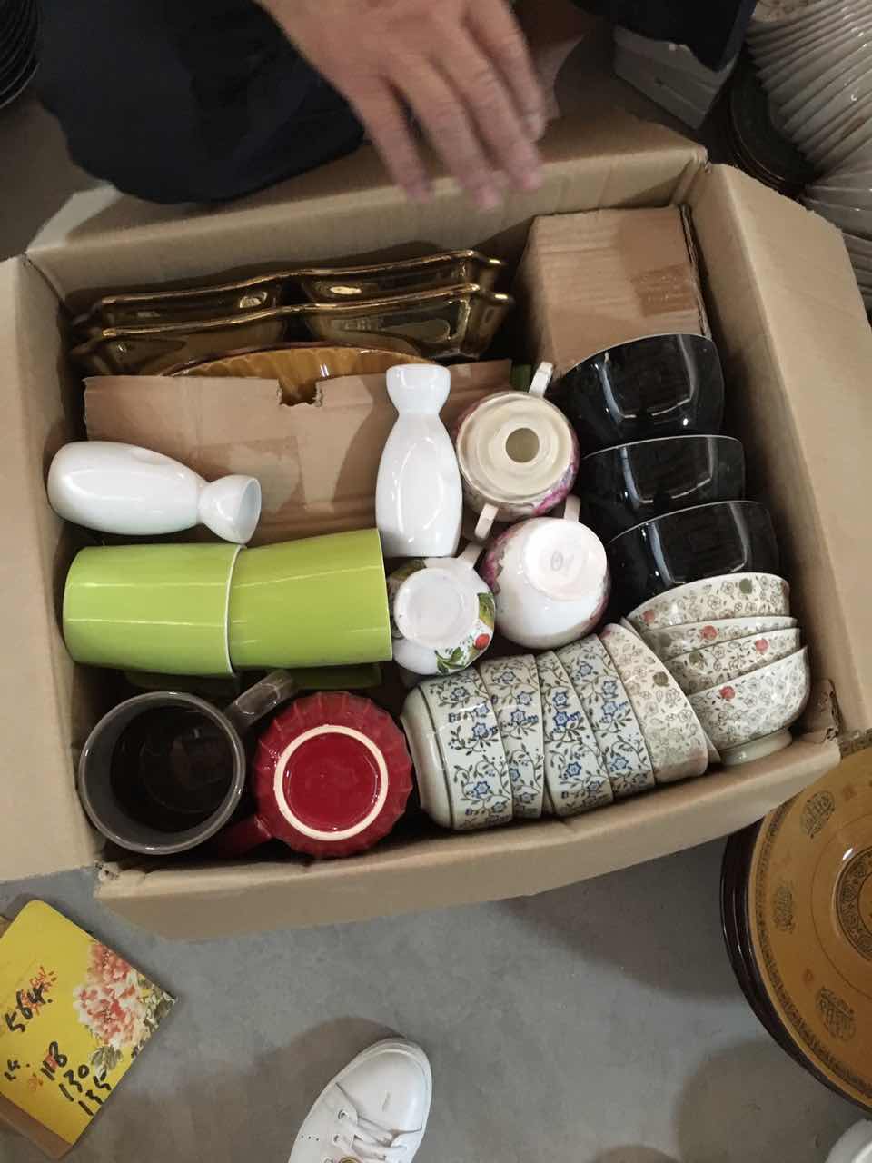 地攤陶瓷 外貿(mào)陶瓷 地攤陶瓷 10元3樣外貿(mào)瓷器雜貨