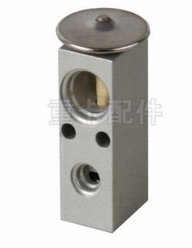 空調(diào)膨脹閥  斯堪尼亞牽引車的空調(diào)膨脹閥