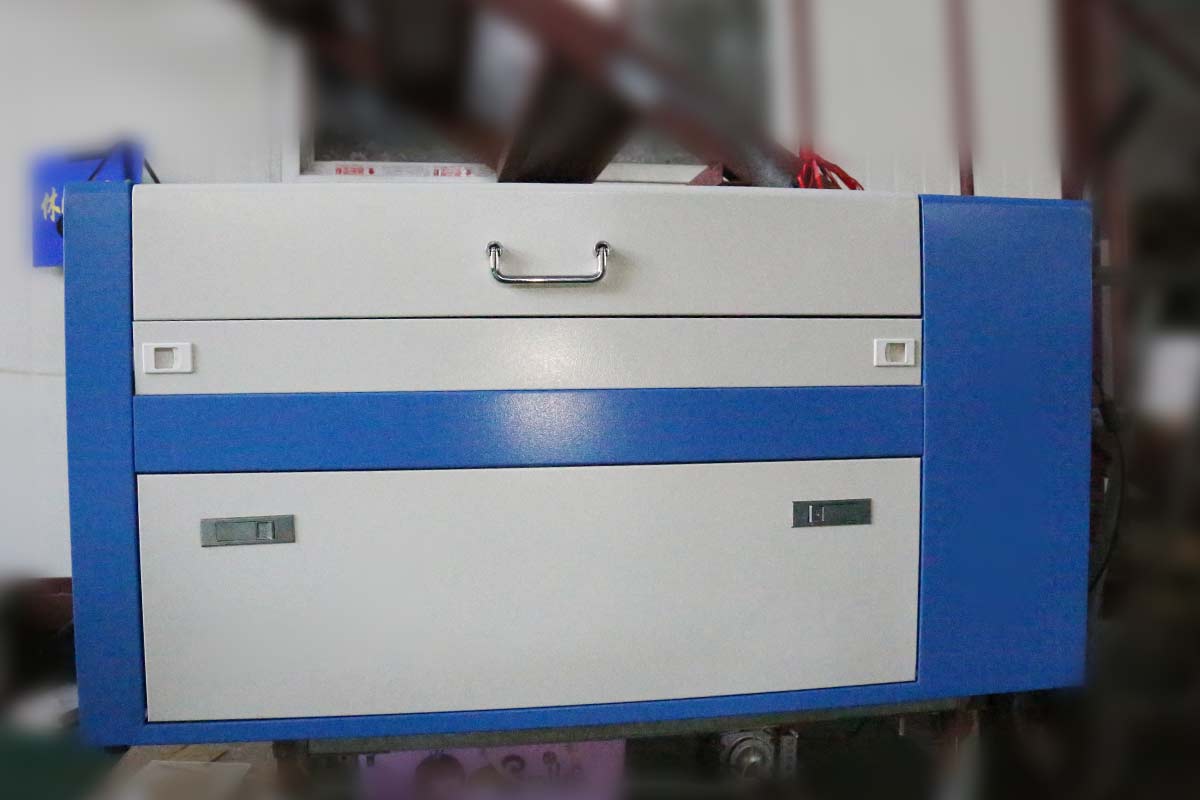 小型激光雕刻機