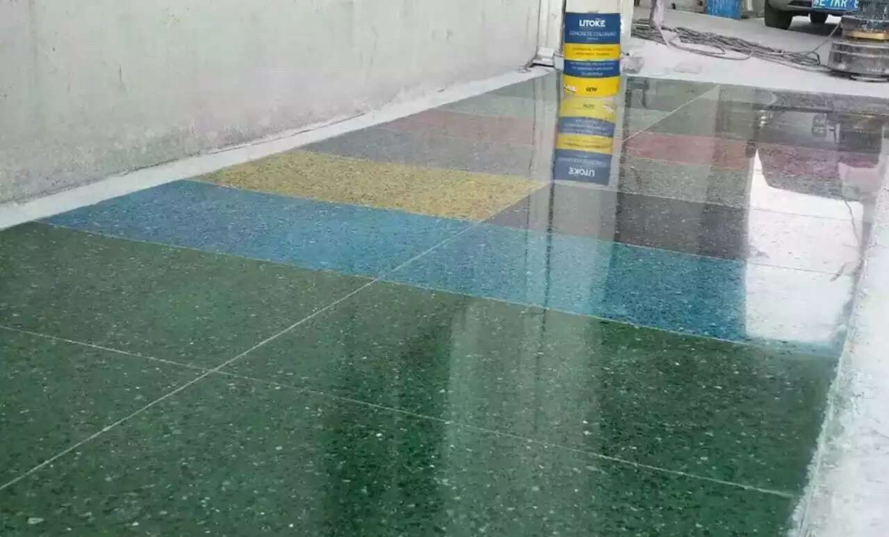混凝土染色劑  染色劑地坪廠家  染色寄材料哪家更好