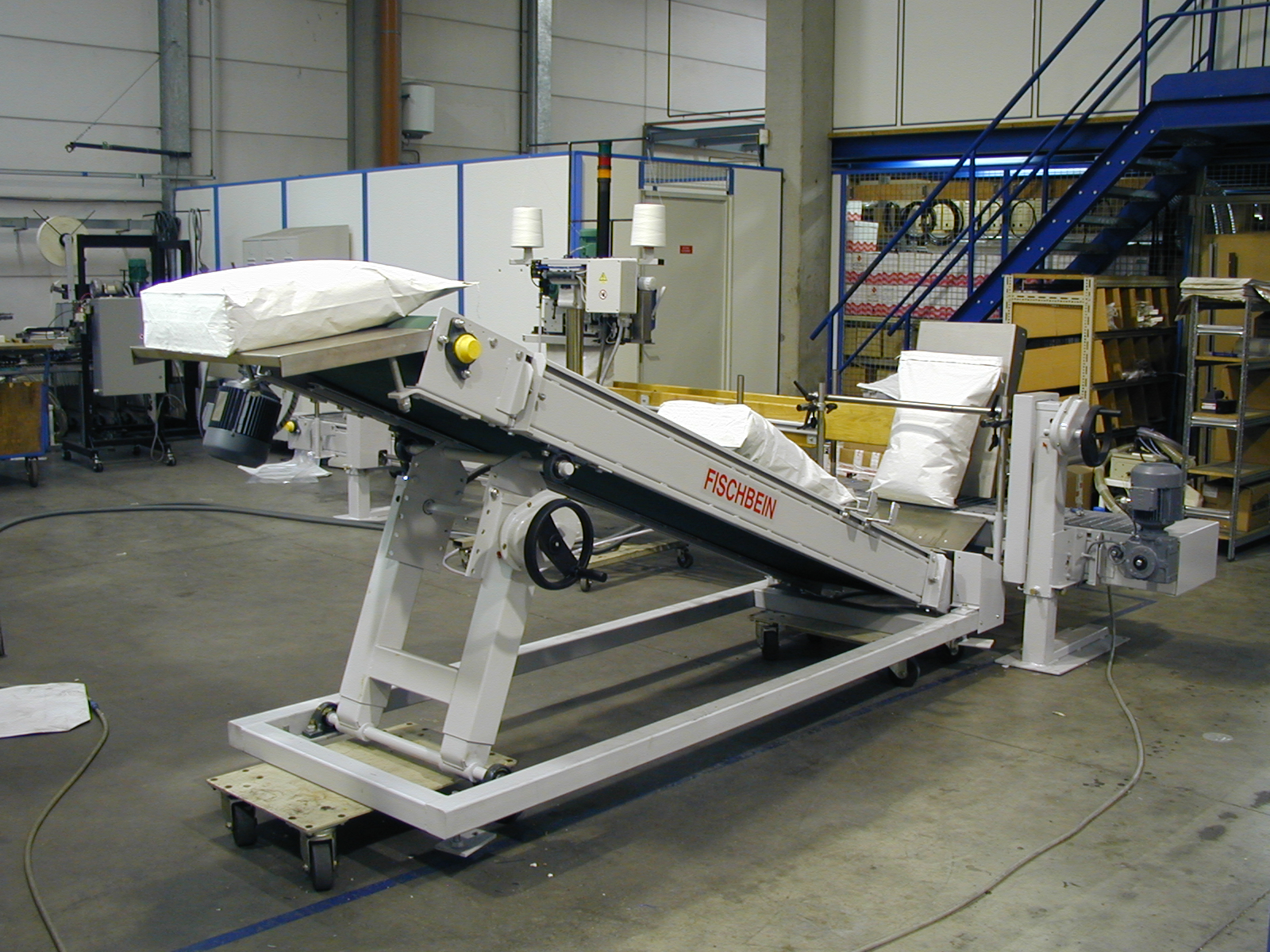 黑龍江進口全自動縫紉機供應商