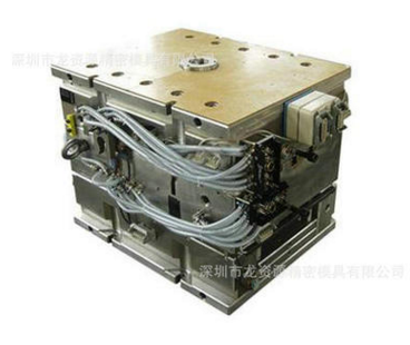 廠家熱銷供應(yīng) 熱流道模具 深圳塑膠模具