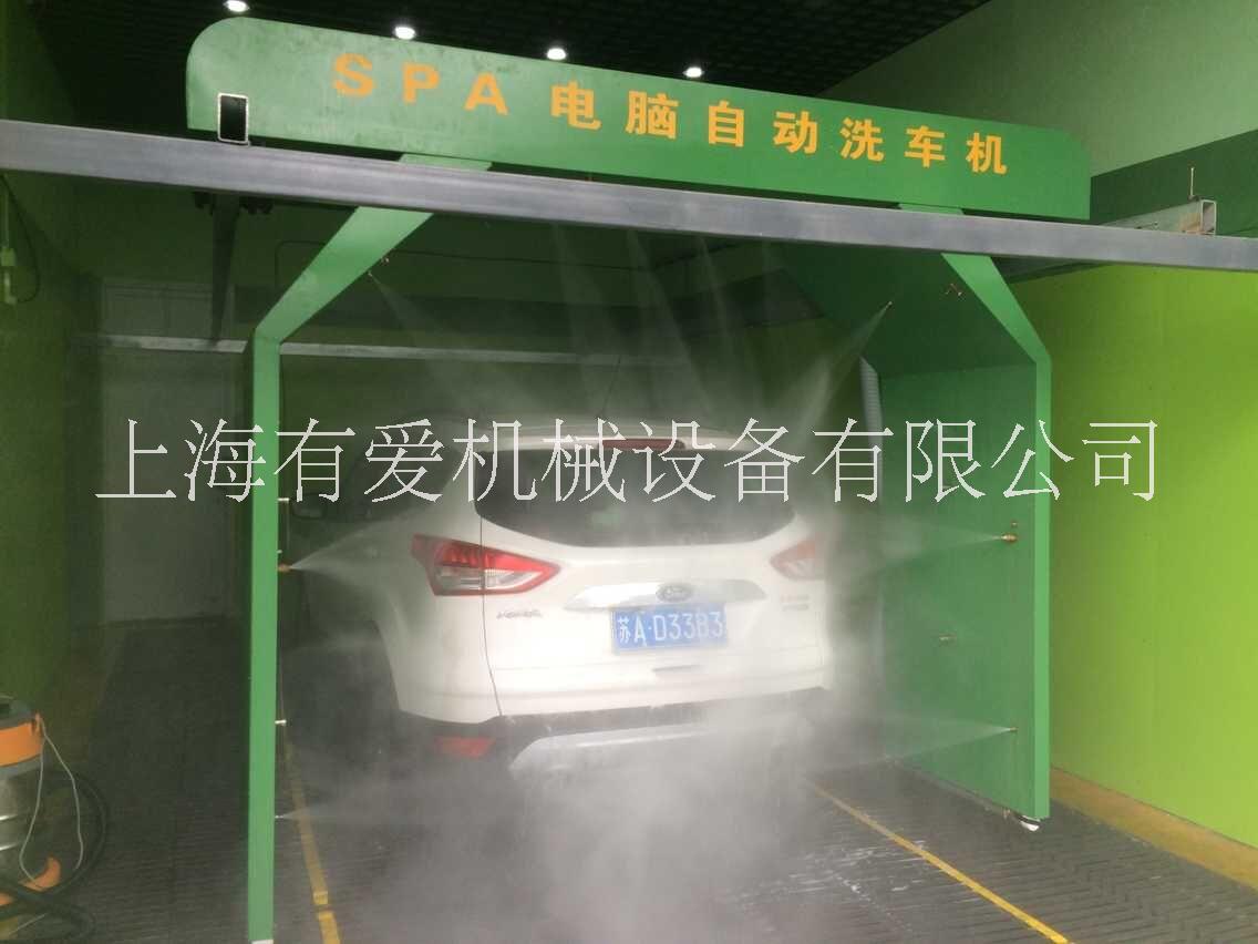 龍門全自動洗車機 上軌道型全自動  輕巧美觀機身不沾水