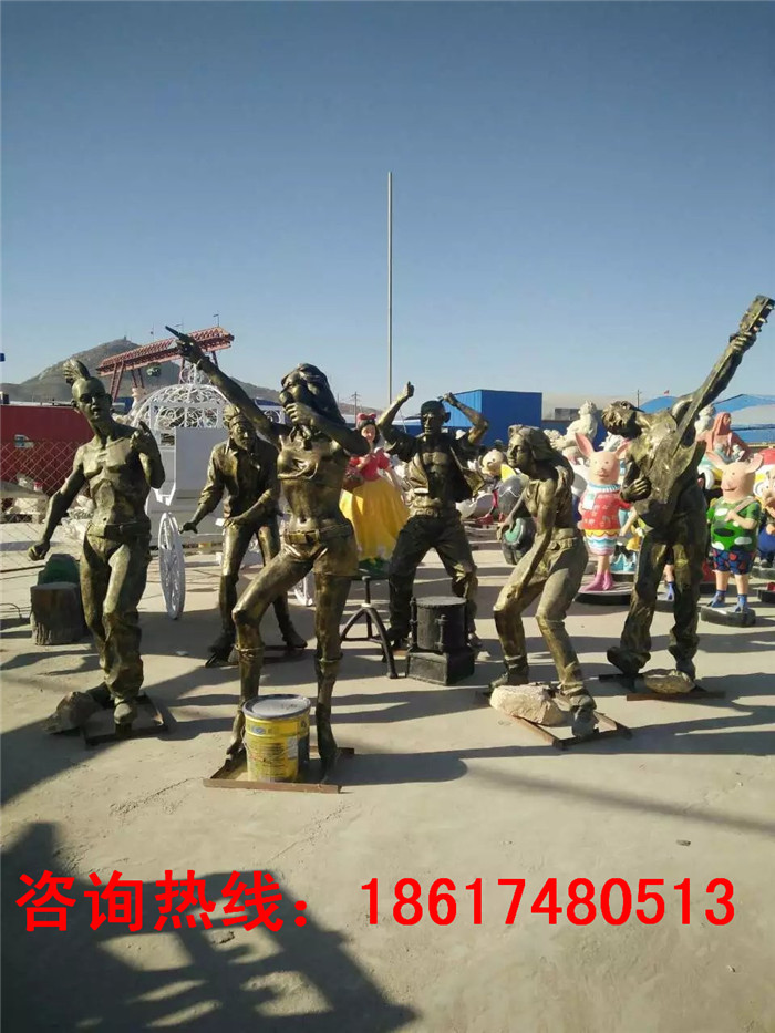 玻璃鋼音樂(lè)人物雕塑，廠家現(xiàn)貨出售，*惠