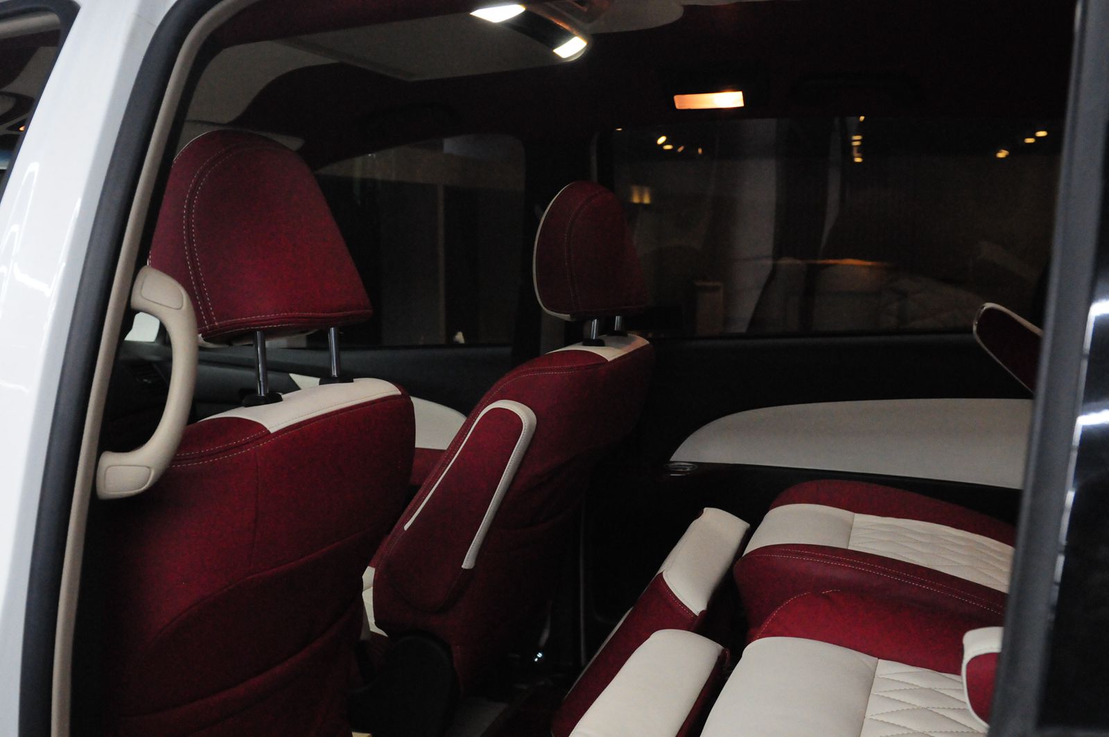 宜昌汽車改裝/汽車座椅翻新/汽車整車改裝/改色就找鵬客! 宜昌汽車改裝