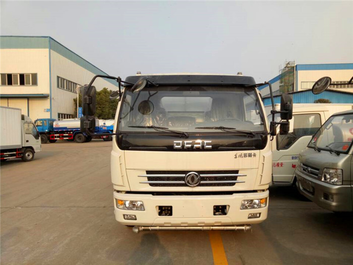 多利卡灑水車報(bào)價(jià)表