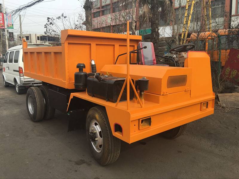 有水處理的礦用井下車 礦用工程車