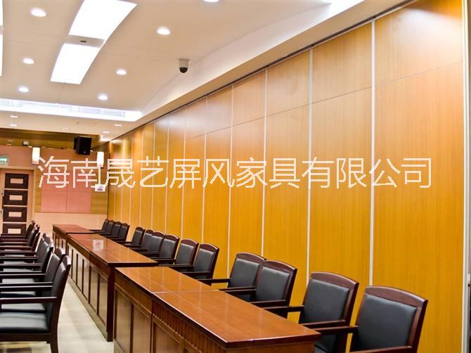 酒店活動屏風(fēng)折疊門宴會廳移動隔斷會議室移動屏風(fēng)推拉門