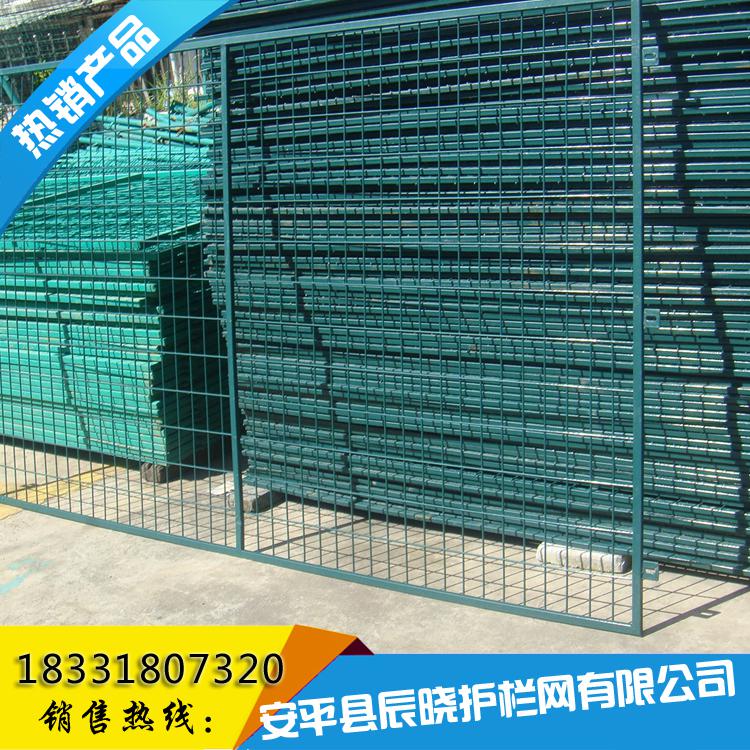 養(yǎng)雞護(hù)欄網(wǎng) 雙邊護(hù)欄網(wǎng)現(xiàn)貨 養(yǎng)雞圍網(wǎng) 雙邊護(hù)欄網(wǎng)現(xiàn)貨