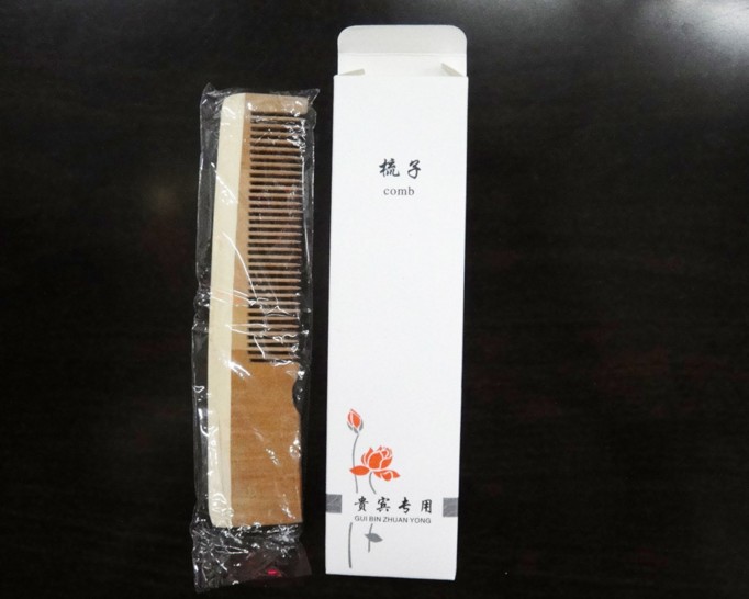 *酒店賓館一次性木制梳子