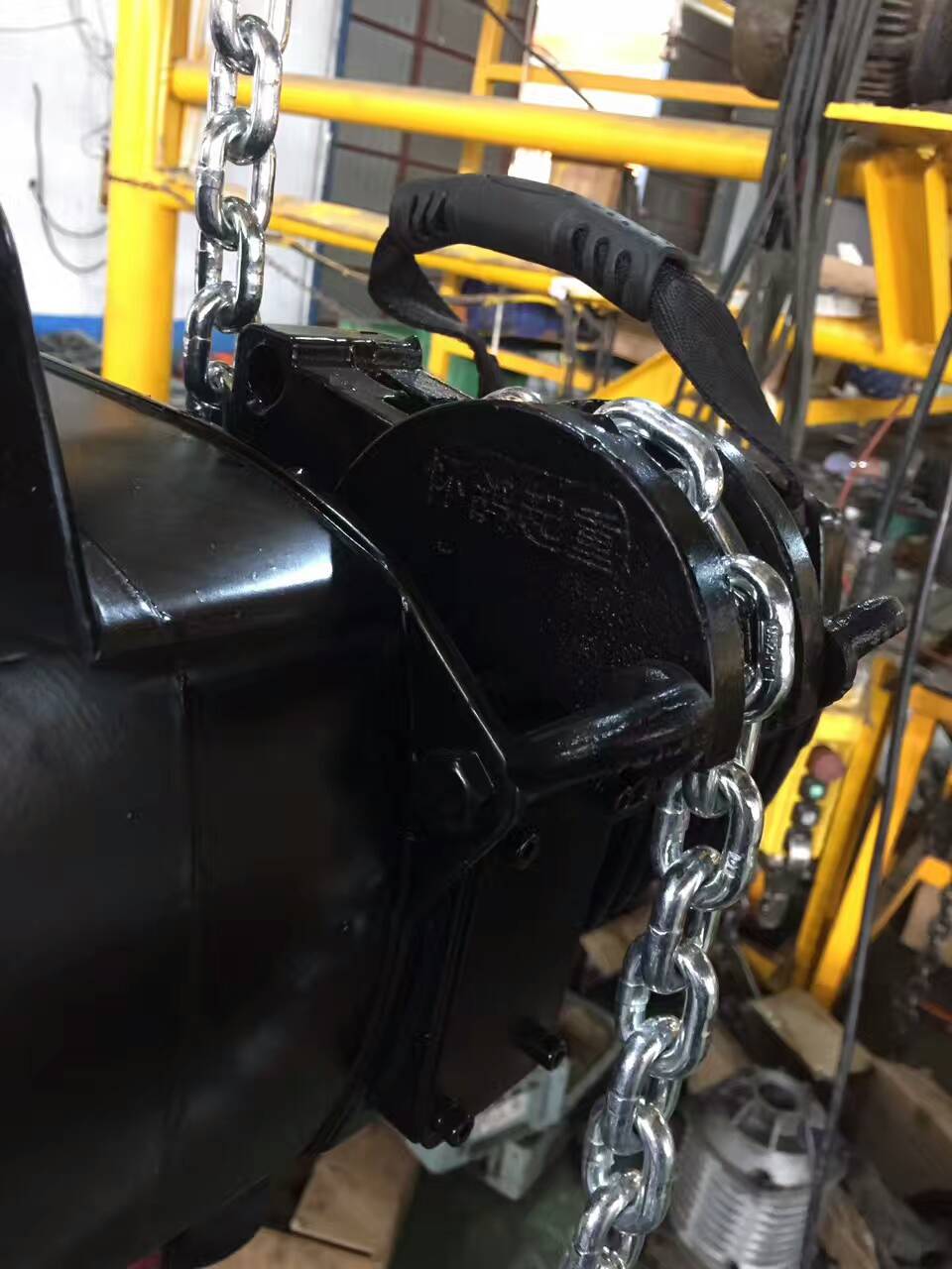 倒掛環(huán)鏈電動(dòng)葫蘆1噸*10米 自爬式 懷鴿舞臺(tái)電動(dòng)葫蘆hga2 懷鴿舞臺(tái)電動(dòng)葫蘆倒掛hga2