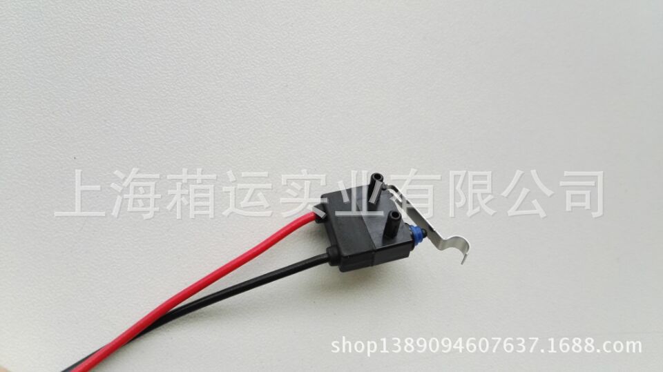 歐姆龍開關(guān)D2HW-BR272M 小型開關(guān)