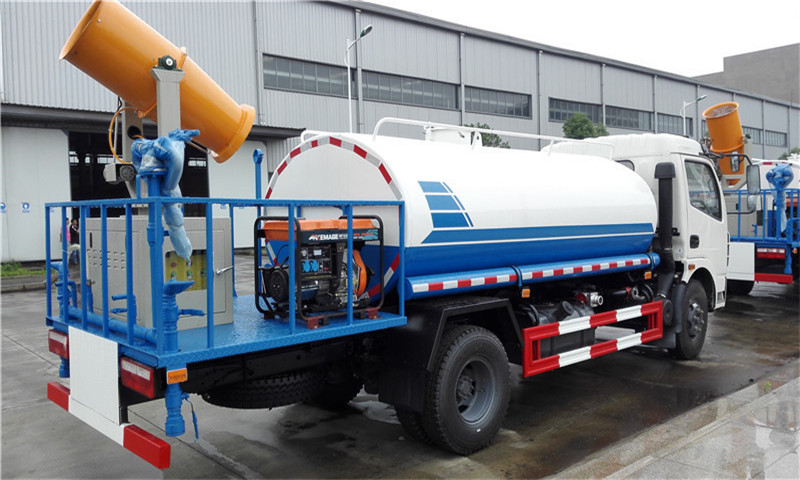 多功能灑水車 多功能灑水車環(huán)衛(wèi)車