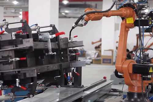 韓強(qiáng) 韓強(qiáng)焊接機(jī)器人