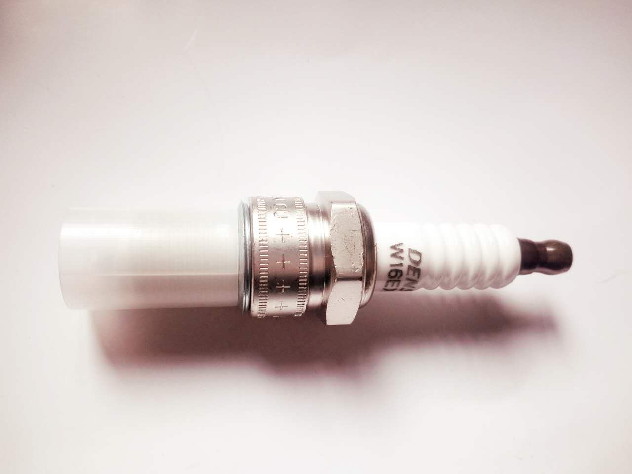電蠟、火花塞、批發(fā)電蠟 電蠟、火花塞、批發(fā)電蠟火花塞