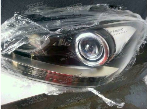 奔馳204 C180C200大燈 奔馳C200前嘴 奔馳C200大燈 奔馳R350大燈