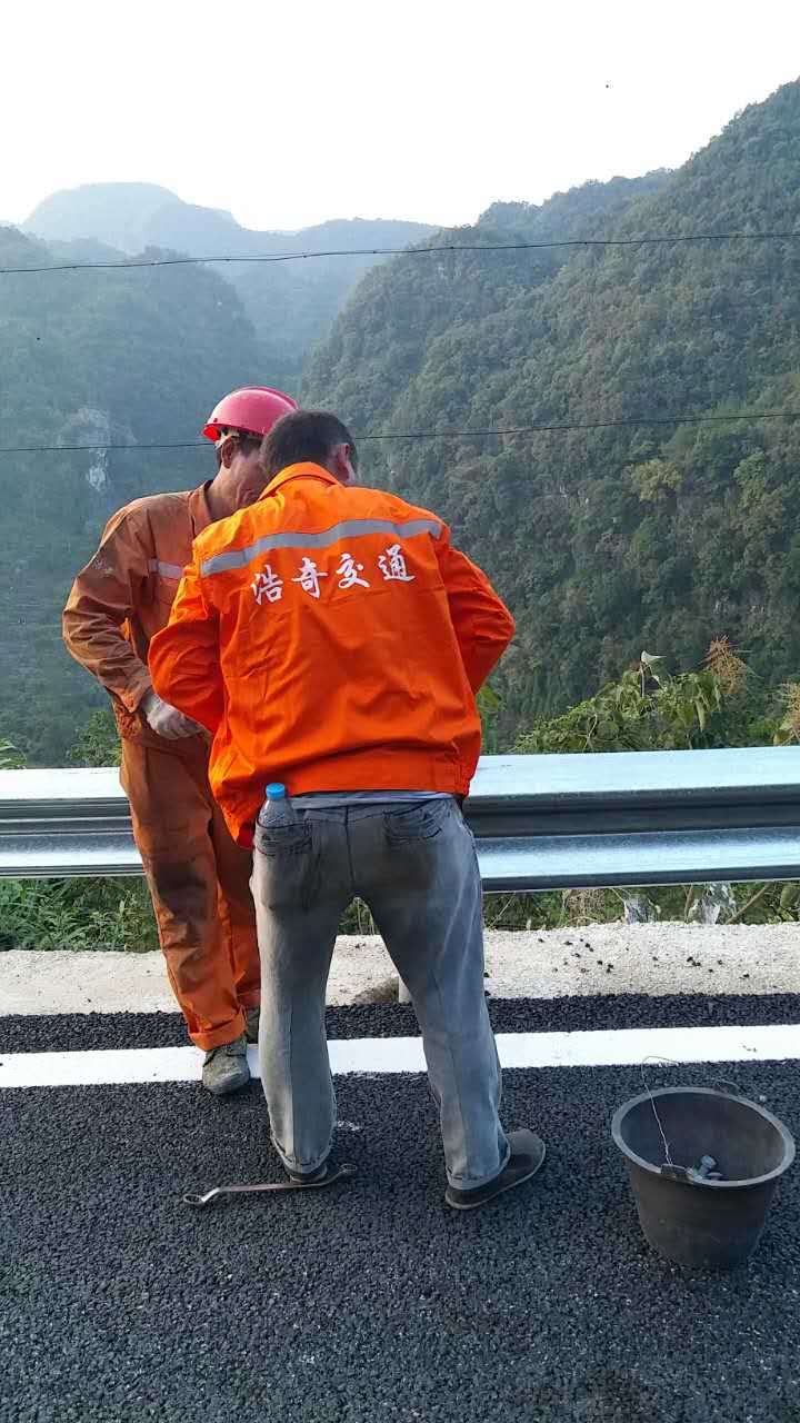 麻江道路劃線價(jià)格好多錢(qián)