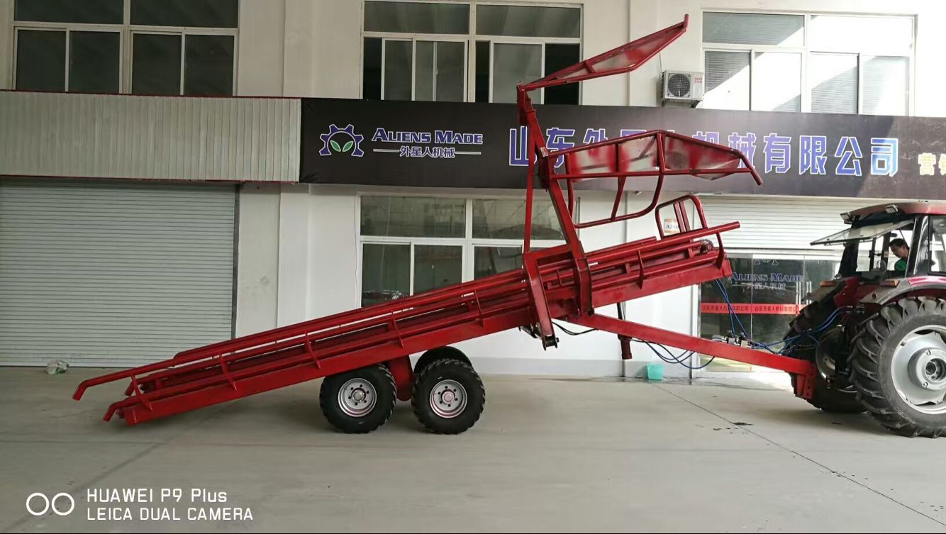 草捆撿拾車