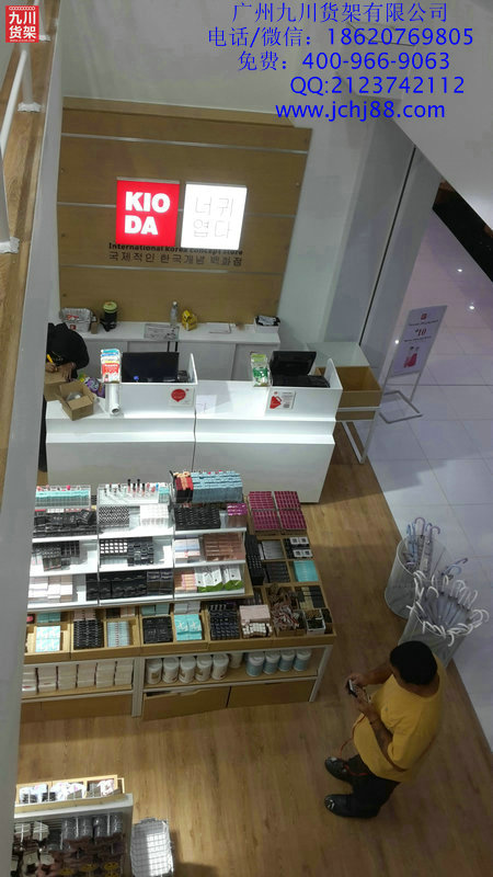 家居飾品十元優(yōu)品貨架