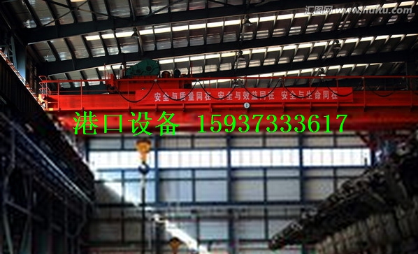 廣西西寧橋式起重機公司吊運物品的