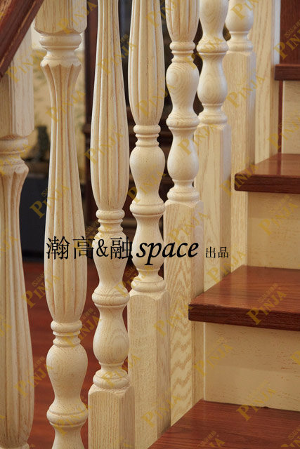 美式紅橡木樓梯制作_圓形樓梯轉(zhuǎn)角柱頭_室內(nèi)家庭樓梯橡木