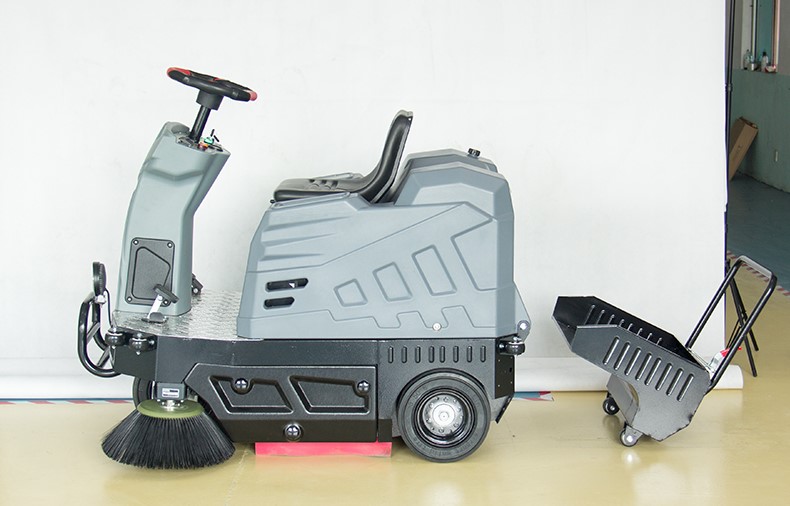 浙江拓威克迷你駕駛式掃地機(jī)價(jià)格 廠家直銷大量供應(yīng)