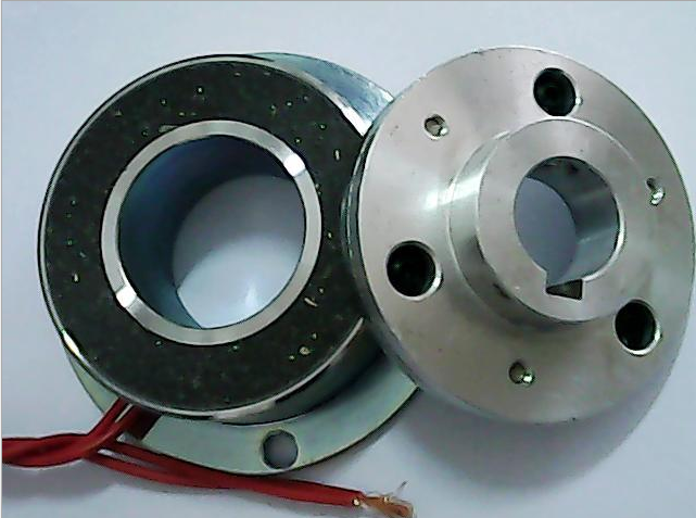 廠家直銷電磁剎車器。電磁制動(dòng)器0.5KG.24V.3NM可代替進(jìn)出口產(chǎn)品