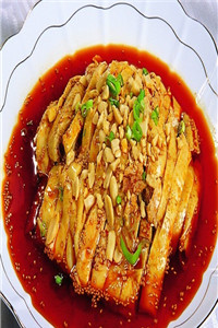 百年老鹵的技術(shù)培訓(xùn)來昆明成飛任老師一對(duì)一教學(xué)包所有食材