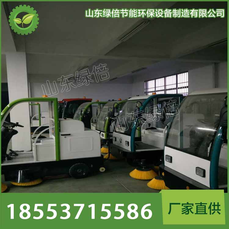 LN-1800駕駛式掃地機(jī)廠家