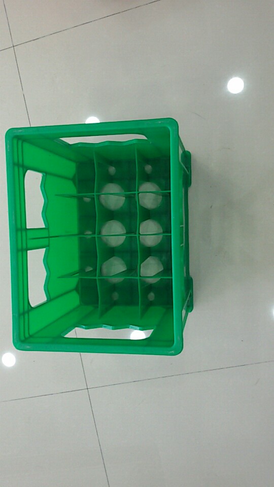 新鄭飲料筐、新鄭啤酒筐生產(chǎn)廠家