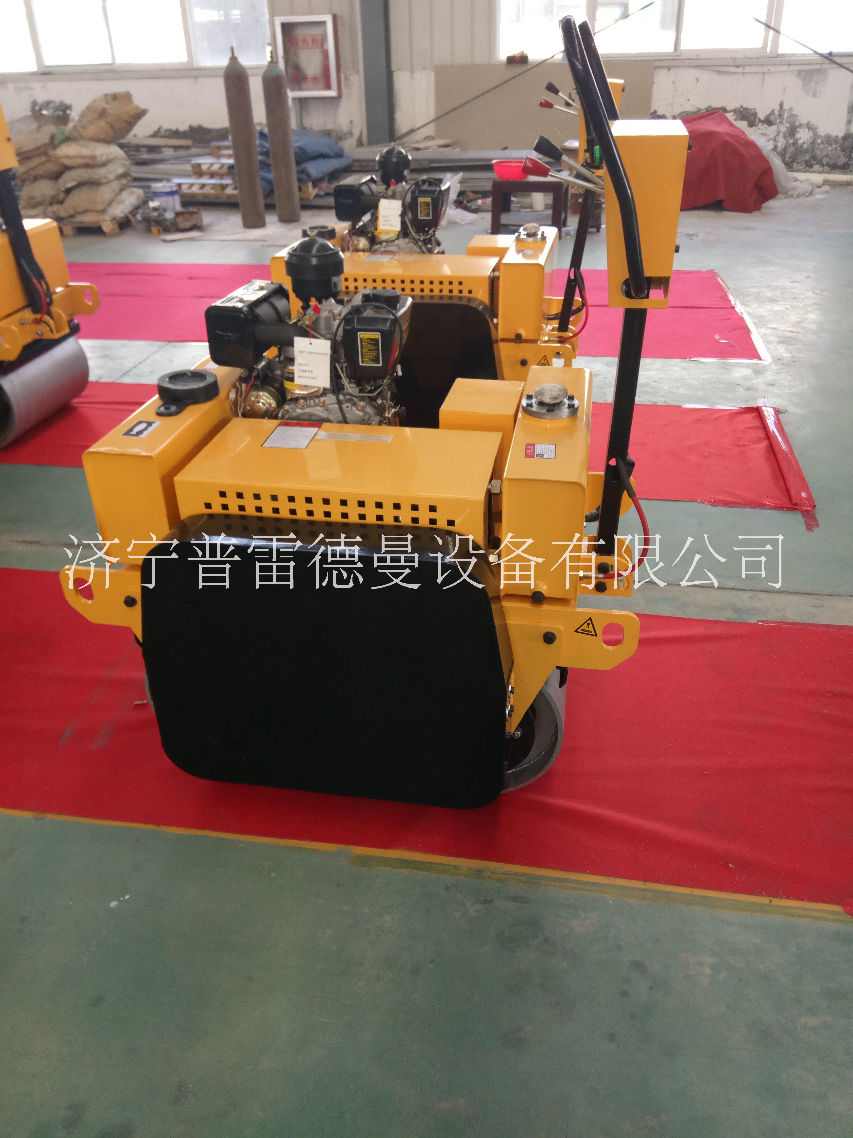 手扶單鋼輪壓路機