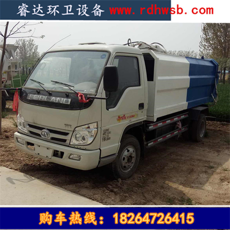 東風多利卡掛桶式垃圾車 環(huán)衛(wèi)垃圾車廠家直銷