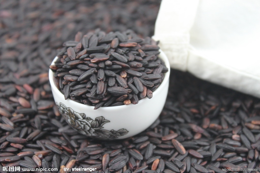 黑米、熟黑米、烘焙黑米廠價(jià)批發(fā)供應(yīng)、現(xiàn)磨五谷黑米豆?jié){供應(yīng)商、8元