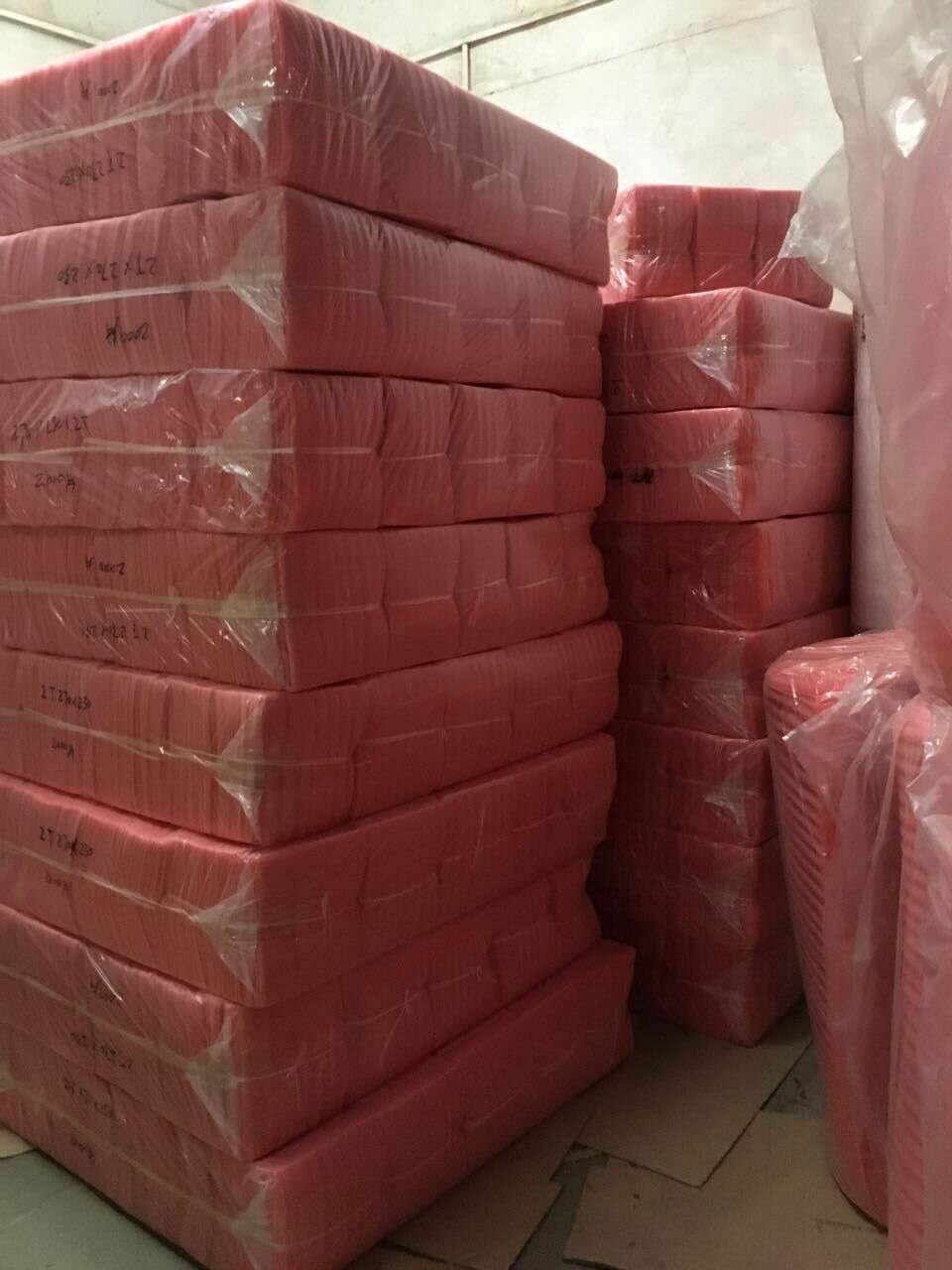 歐盟標(biāo)準(zhǔn)防靜電紅色珍珠棉