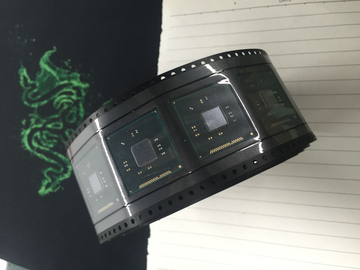 供應(yīng)深圳全新原裝SR17B回收電腦芯片